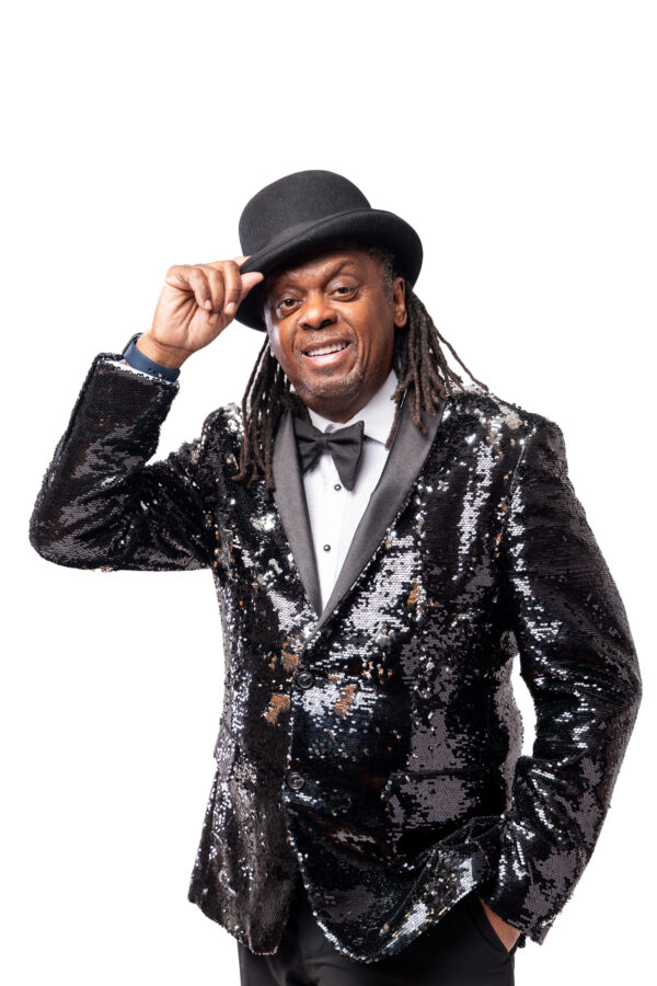 Open Mic Performance Class  (In-person) Open Level Teen - Adults 4-week course w Robert