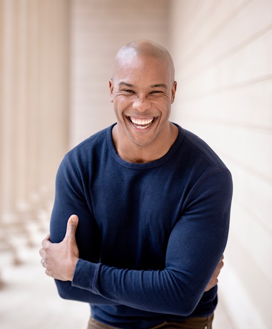 Private 1 on 1 Voice Lessons (In Person) With Darnell Abraham